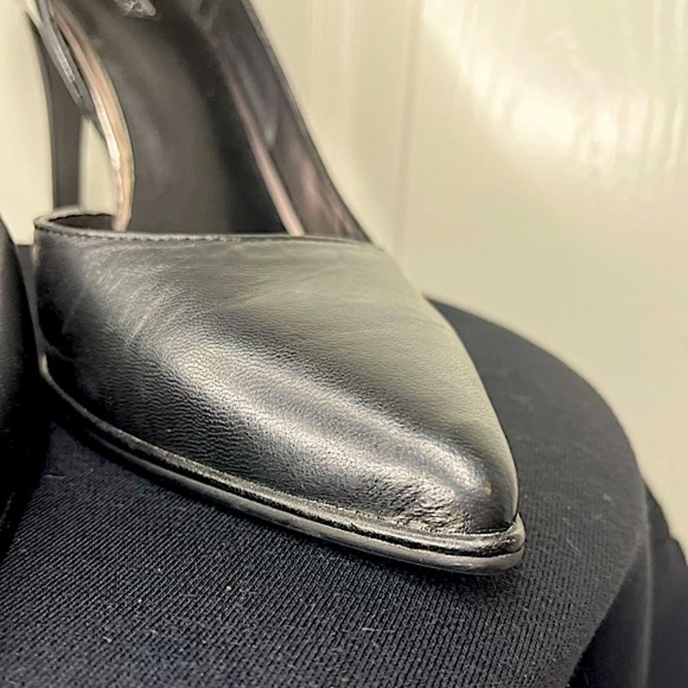 Keneth Cole Black Heels​​​ - Picture 5 of 10
